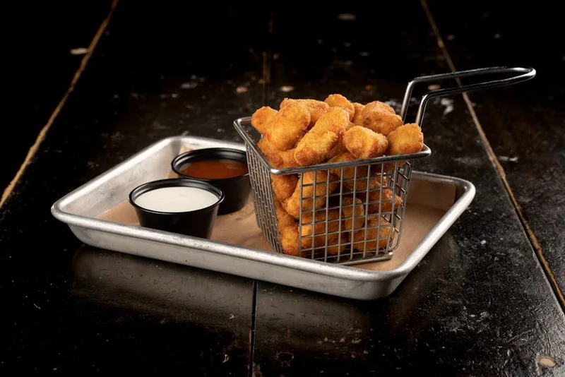 Wisconsin fried cheese curds